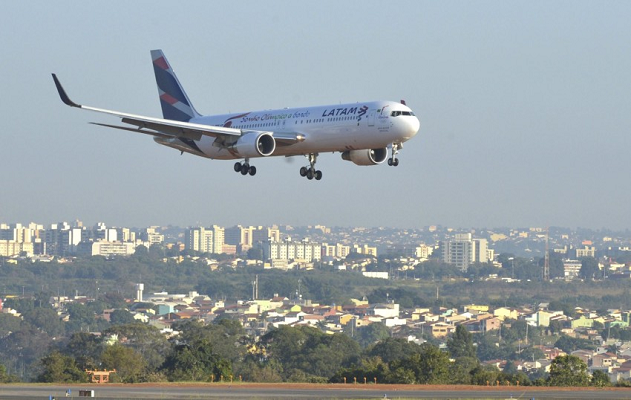 Latam projeta operar em novembro 89% da capacidade doméstica que tinha em 2019