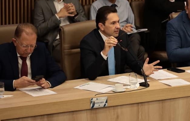 Leandro Vilela envia à Câmara projeto para redução da alíquota do ITBI