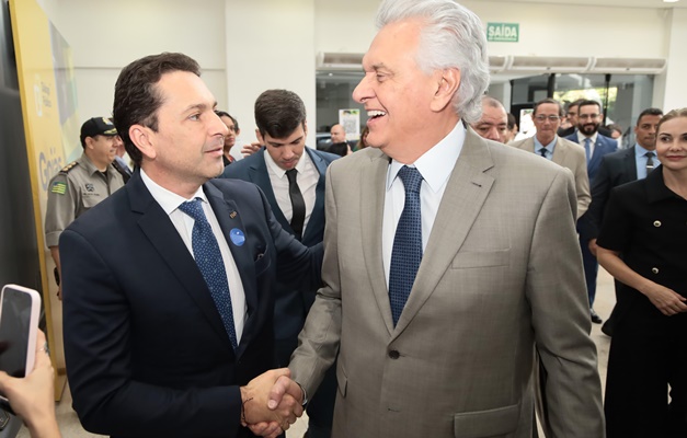 Leandro Vilela participa da abertura do Diálogo Público Goiás
