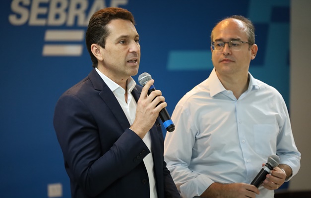 Leandro Vilela reforça parceria com o setor produtivo em congresso da Facieg