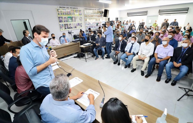 Lissauer debate sobre construção do anel viário de Doverlândia 