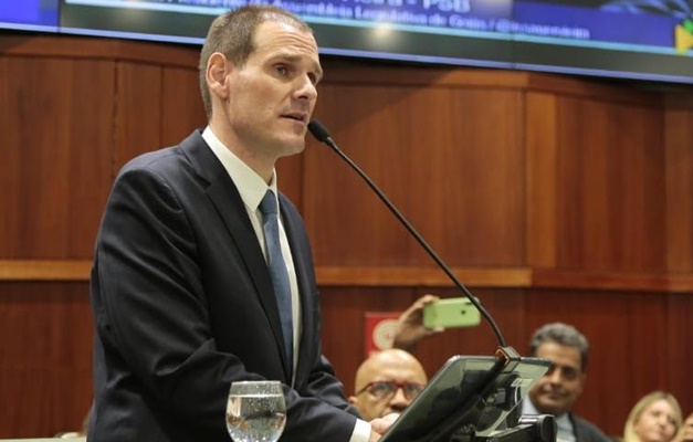 Lissauer é reeleito presidente da Assembleia Legislativa de Goiás 