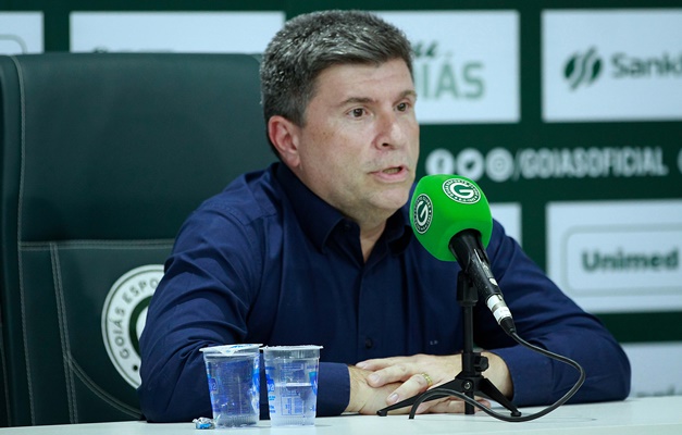 Luciano Paciello garante permanência de Zé Ricardo no Goiás