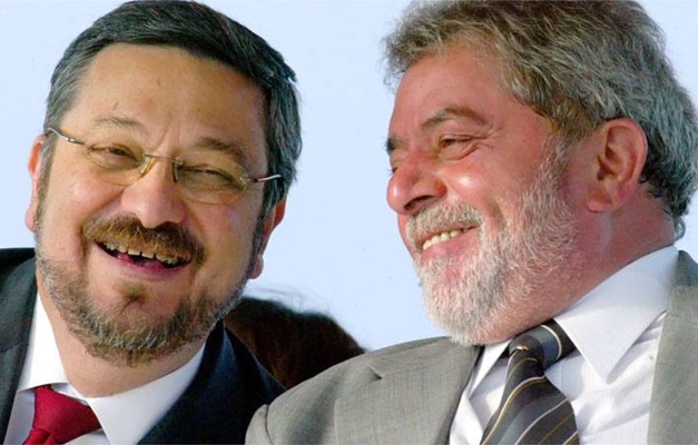 Lula beneficiou montadoras em troca de propina para filho, afirma Palocci