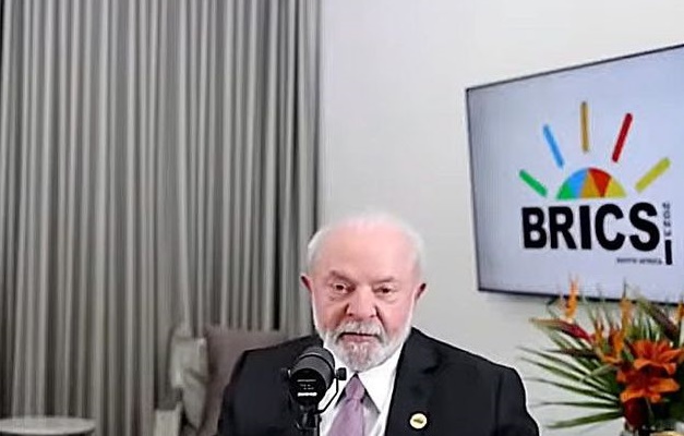 Lula defende moeda de comércio exterior como alternativa ao dólar 