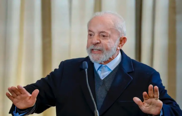 Lula diz que Ancelotti é bom técnico, mas que problema são os jogadores