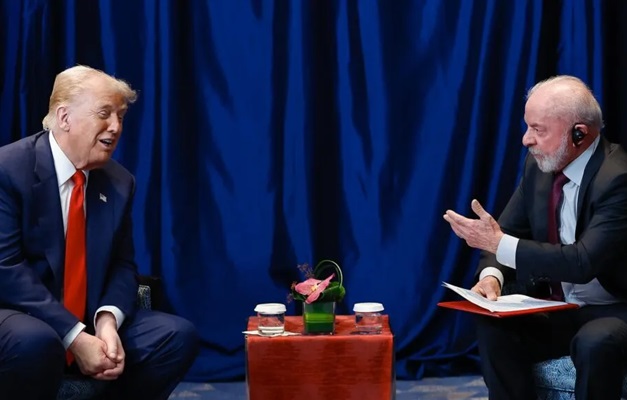 Lula diz que ligará para Trump se negociações sobre tarifas emperrarem