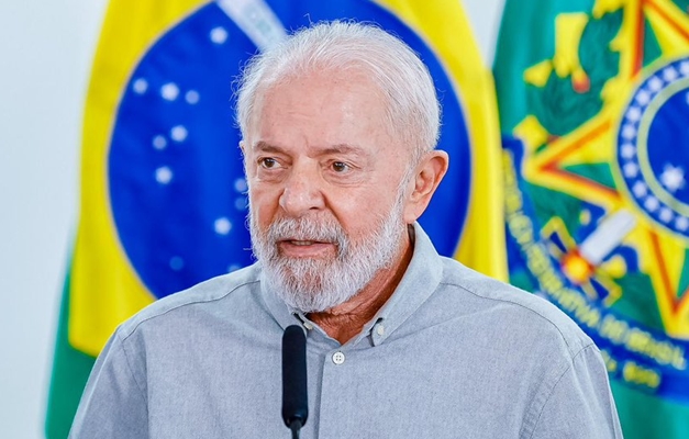 Lula diz que tendência é vetar taxação de compras internacionais, mas está aberto a negociar