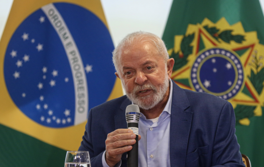 Lula e líderes alinham votação da reforma tributária no Senado