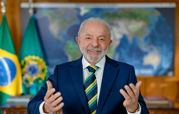Lula exalta soberania e defesa do povo no 7 de setembro