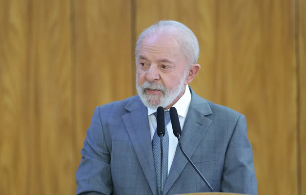 Lula regulamenta decreto que permite resposta ao tarifaço dos EUA