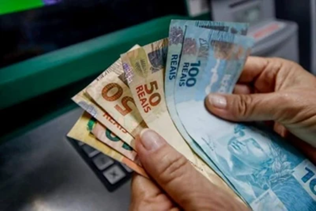 Lula sanciona isenção de IR para quem ganha até 2 salários mínimos