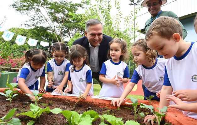 Mabel anuncia construção de 30 novos Cmeis em Goiânia a partir de 2026 