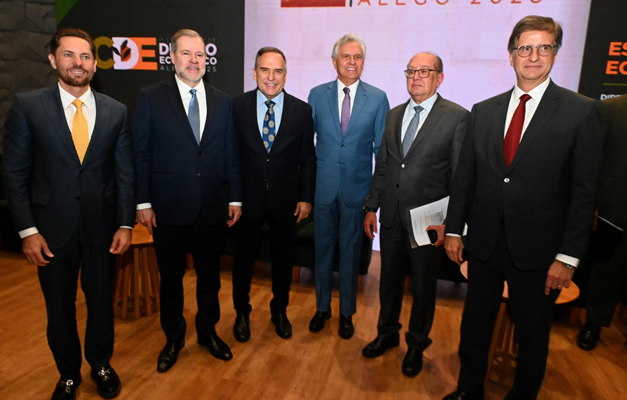 Mabel diz que homenagem a ministros do STF fortalece vínculos institucionais