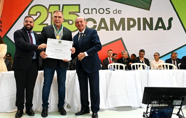 Mabel é homenageado pela Câmara de Goiânia por serviços prestado a Campinas