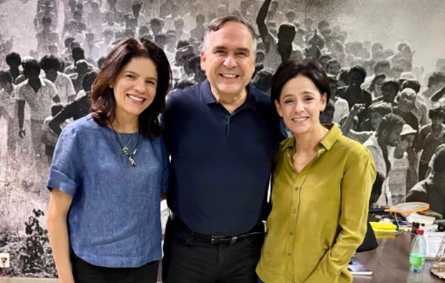 Mabel se reúne com Adriana e Ana Paula Rezende e celebra legado de Iris