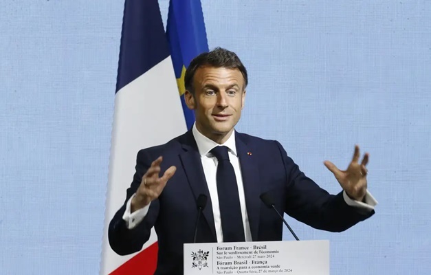 Macron põe avanços em risco com manobra para frear ultradireita