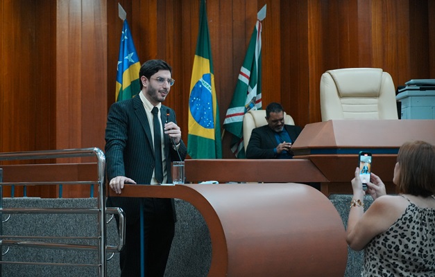 Magul faz balanço dos 30 dias em que esteve na Câmara de Goiânia
