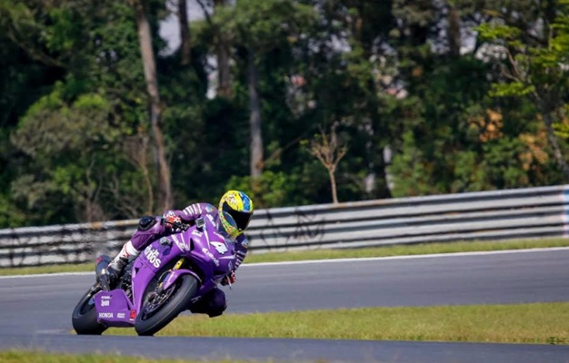 Maior piloto de motovelocidade do Brasil participa de corrida em Goiânia