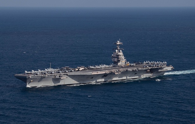 Maior porta-aviões do EUA entra no Caribe em meio à tensão com a Venezuela