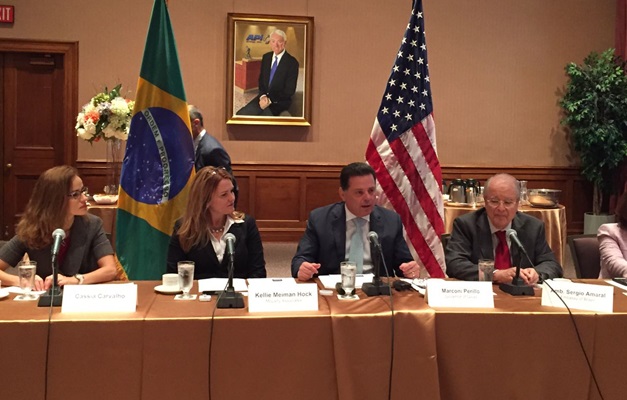 Mais de 20 empresas americanas apresentam interesse em investir em Goiás