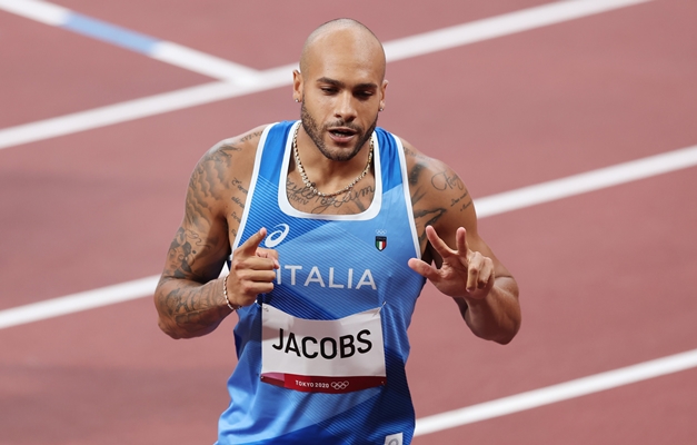 Marcell Jacobs leva ouro nos 100m e é o novo homem mais rápido do mundo