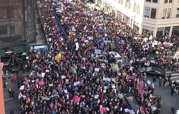 Marcha das mulheres toma conta das ruas de diversas cidades do mundo