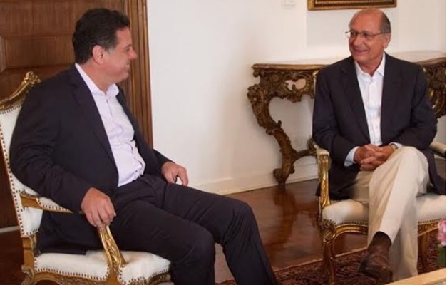 Marconi Perillo e Geraldo Alckmin almoçam juntos em São Paulo