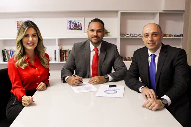 Mariana Martins é a mais nova contratada da RecordTV Goiás