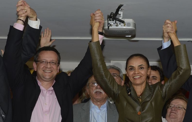 Marina Silva é oficializada como candidata à presidência pelo PSB