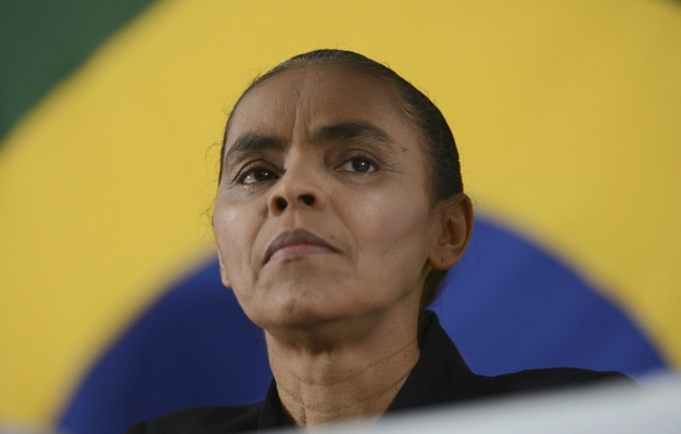 Marina Silva participa de comício em Aparecida de Goiânia (GO)