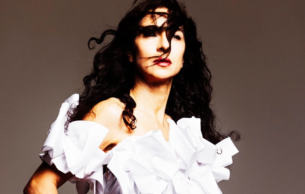 Marisa Monte lança música inédita, poucos dias antes de iniciar nova turnê