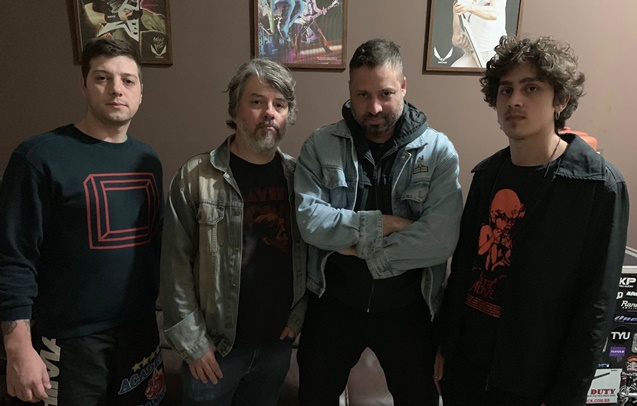 Martim Cererê celebra Halloween ao som de rock and roll