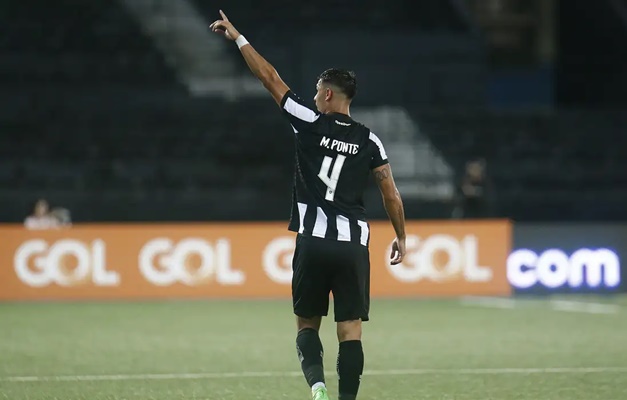 Mateo Ponte marca e Botafogo leva a melhor em confronto com Atlético-GO