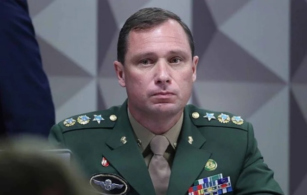 Mauro Cid passa por audiência no STF e terá tornozeleira retirada