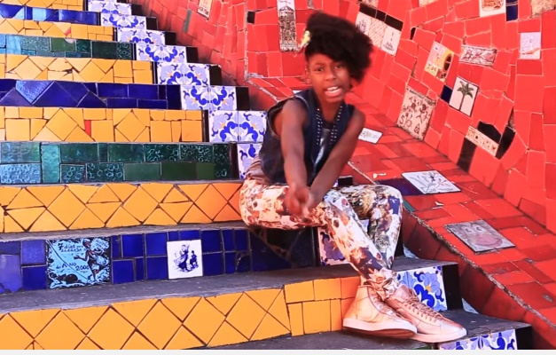 MC Soffia lança clipe para a música ‘Menina Pretinha’