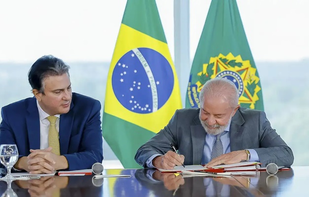 MEC proíbe Medicina, Odonto, Direito, Enfermagem e Psicologia a distância