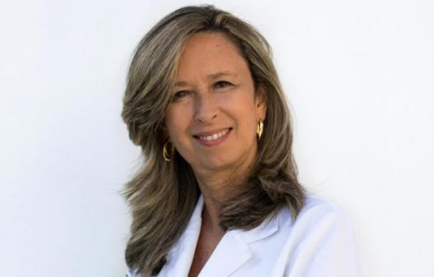 Médica goianiense conquista titularidade na UnB
