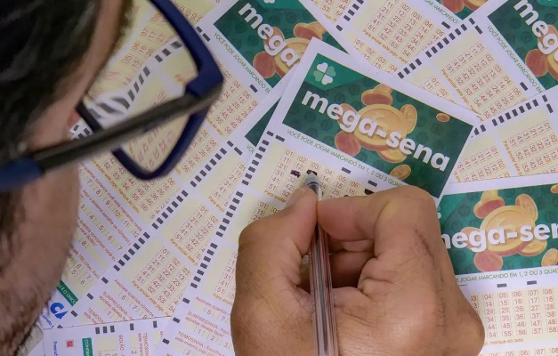 Mega-Sena não tem ganhador e prêmio vai a R$ 110 milhões