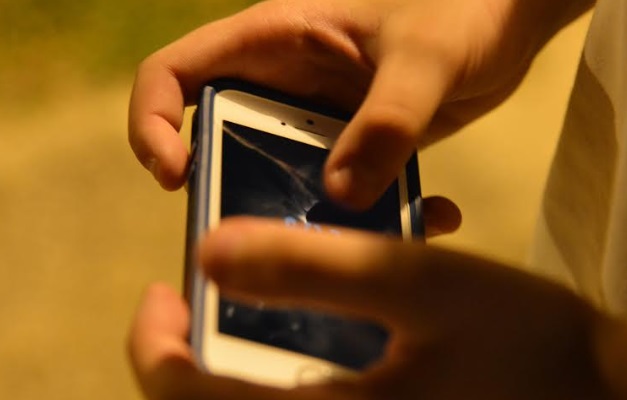 Memes de bullying aumentam risco de suicídio entre crianças e adolescentes