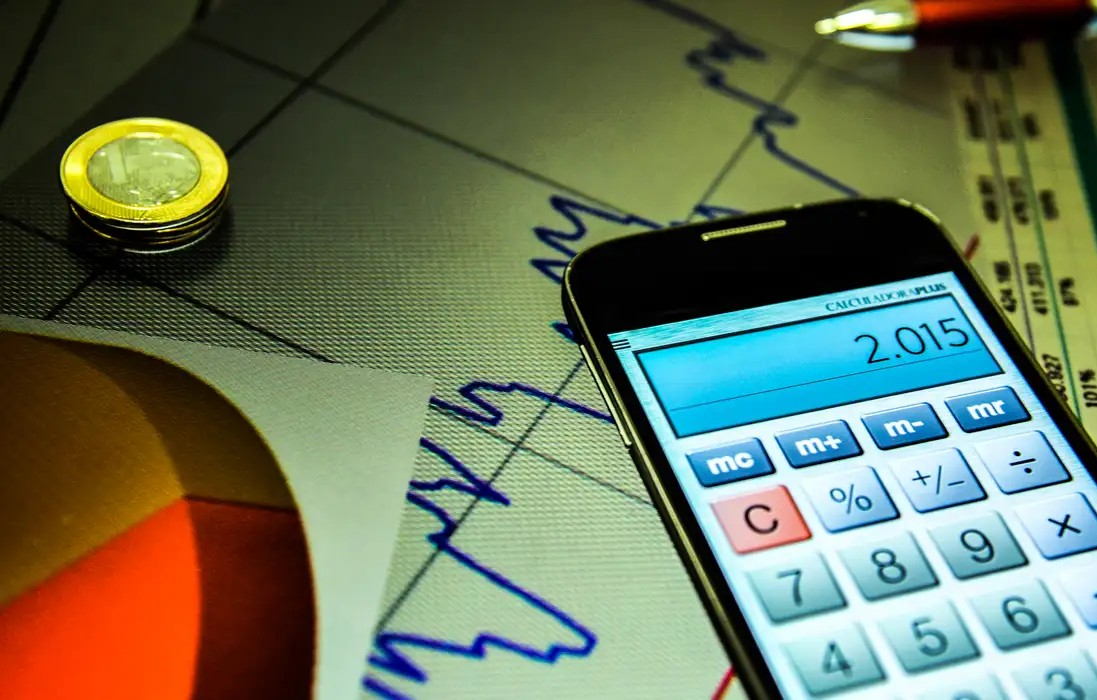 Mercado financeiro reduz previsão da inflação para 5,07%
