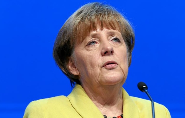 Merkel é formalmente reeleita como chanceler da Alemanha
