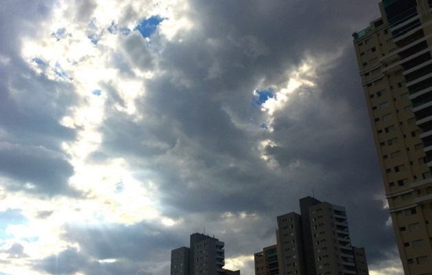 Mesmo com chuva, termômetro pode marcar 38ºC em Goiânia essa semana