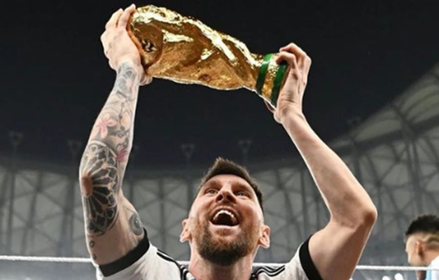 Messi ganha folga extra após título da Copa e só deve voltar ao PSG em janeiro