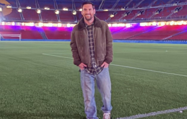 Messi volta ao Camp Nou: "Lugar onde fui imensamente feliz"