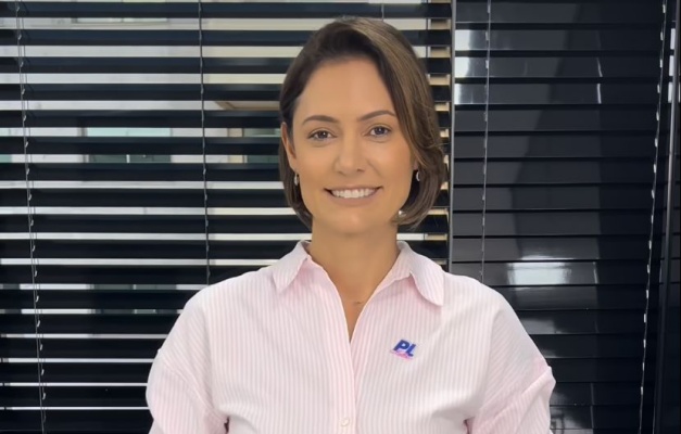 Michelle Bolsonaro diz que pode disputar as eleições de 2026