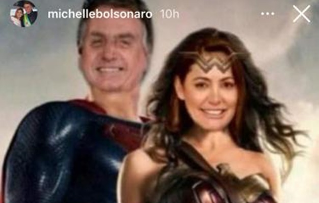 Michelle Bolsonaro faz montagem dela e do presidente como super-heróis