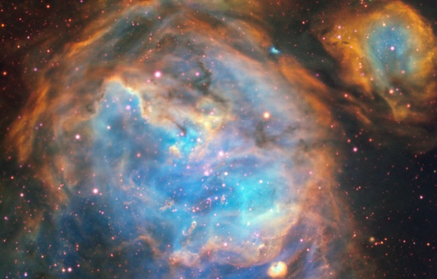 Milhares de estrelas recém-nascidas são flagradas por telescópio da Nasa