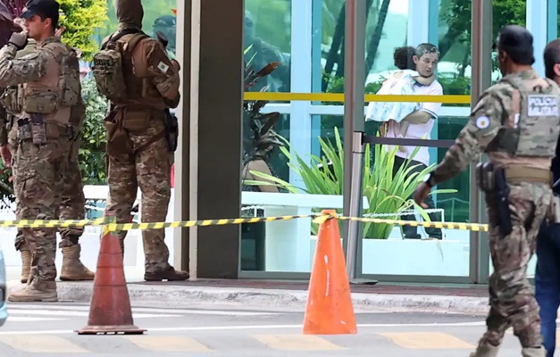 Ministério é evacuado após ameaça de bomba