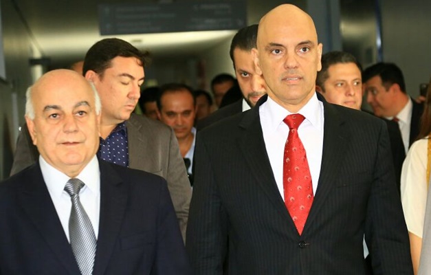Ministro da Justiça Alexandre de Moraes visita José Eliton